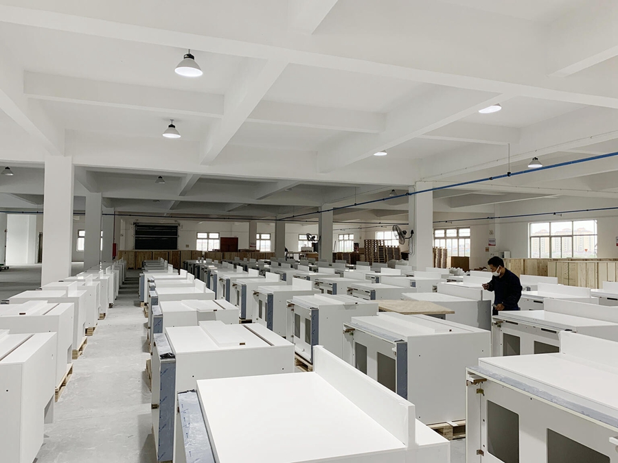 優(yōu)尼科斯居家辦公用品需求量增大，訂單暴增